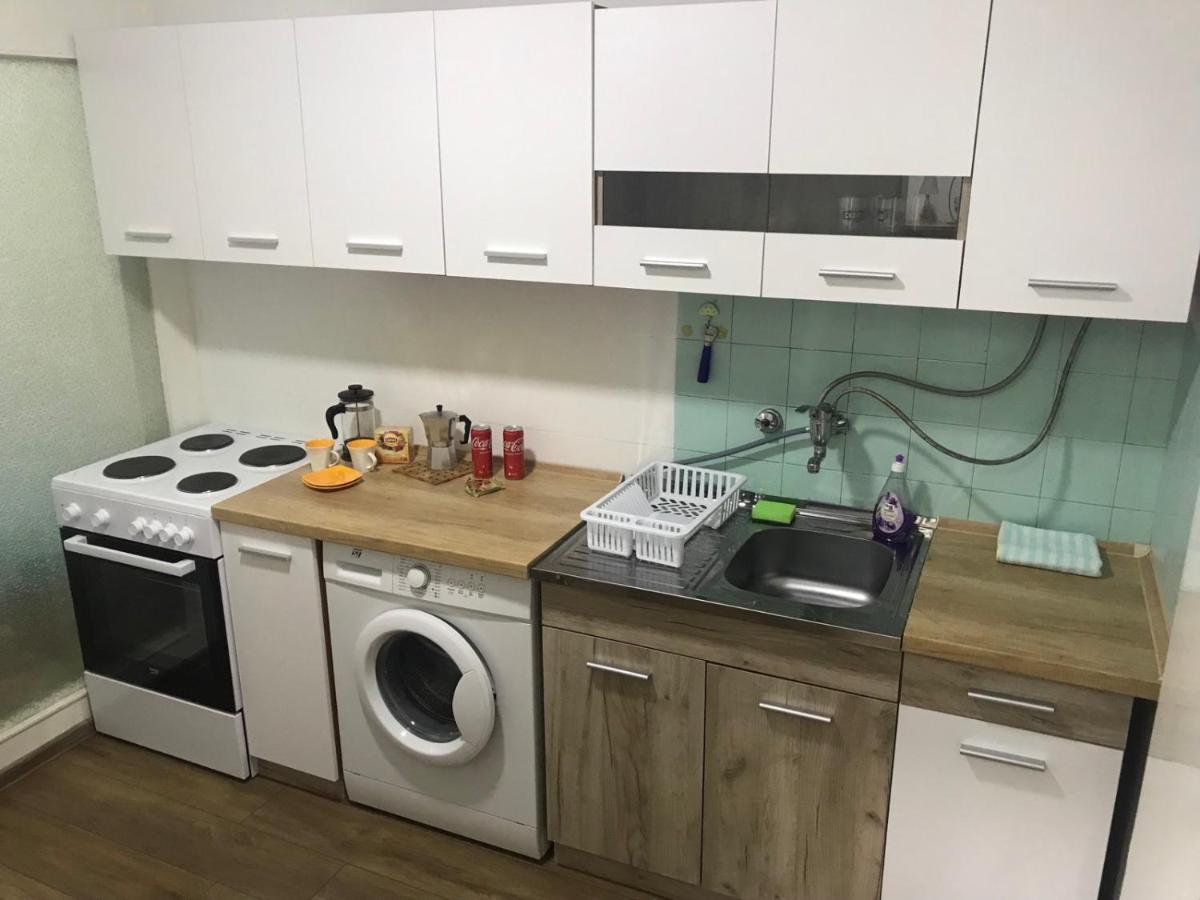 Apartment In The Center Of Skopje Eksteriør bilde